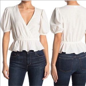 ABOUND Off-white Puff Sleeve Top